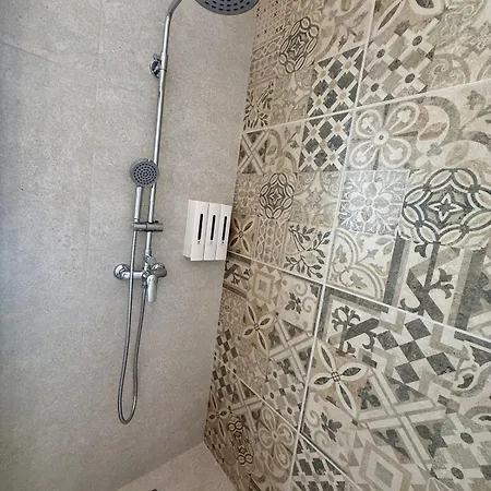 As4 - The Alley In Apartament *