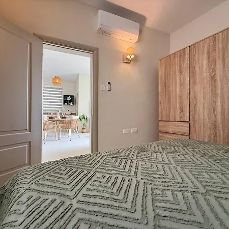 As4 - The Alley In Gudja